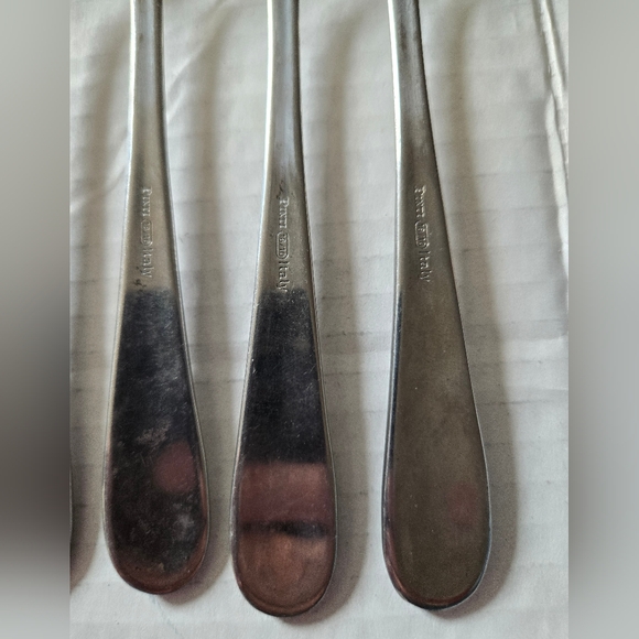 Set of 6 Pinti 18/10 Italy Butter Knives - Picture 6 of 7